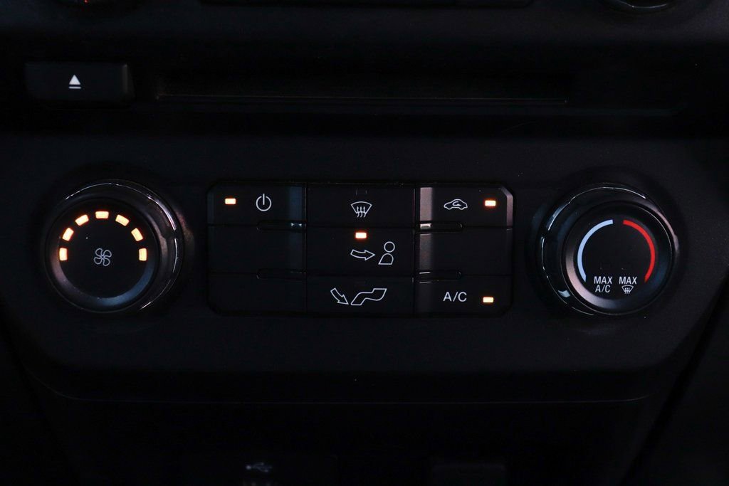 Used 2017 Ford F150 XLT image 27