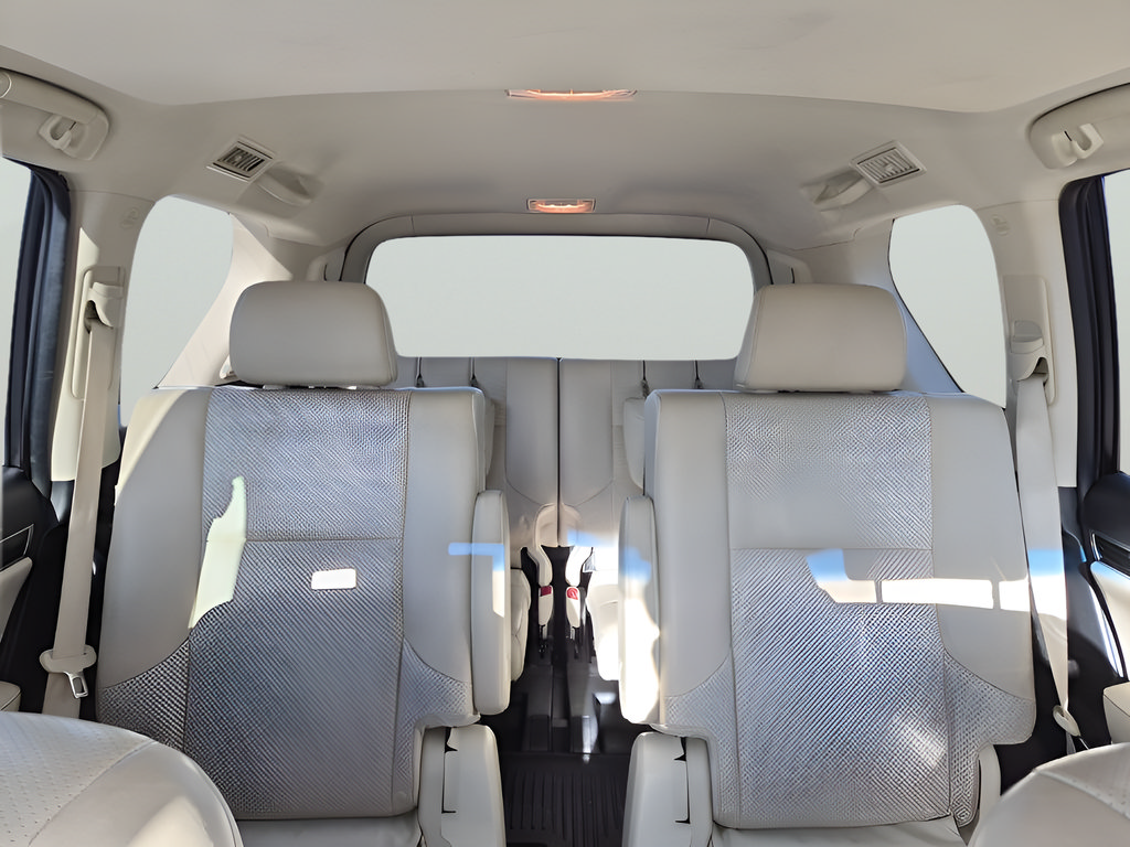 Used 2023 Lexus GX 460 Luxury w/ Sport Design Package AWD/4WD image 49