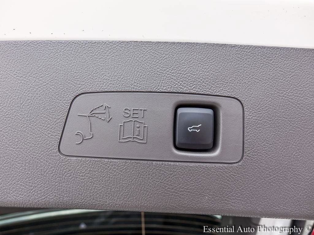 Used 2024 Lincoln Corsair Grand Touring w/ Equipment Group 301A AWD/4WD image 26