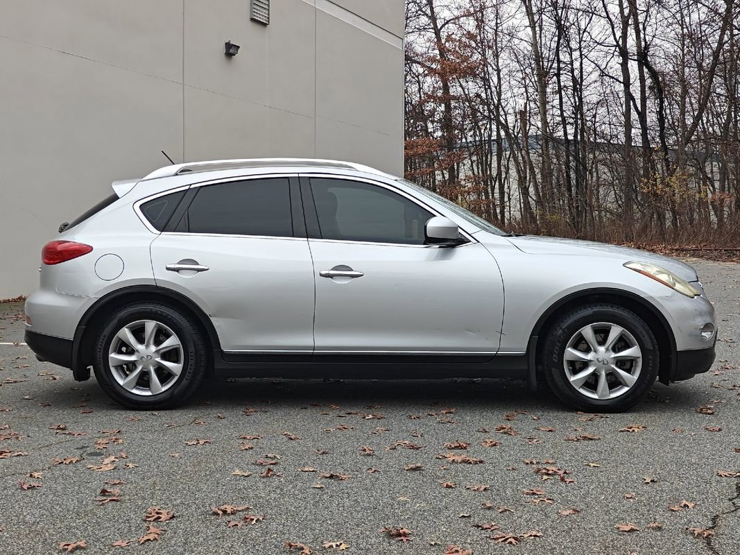 Used 2008 INFINITI EX35 Journey w/ Navigation Pkg image 2