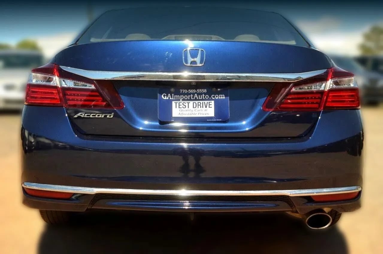 Used 2017 Honda Accord LX image 8