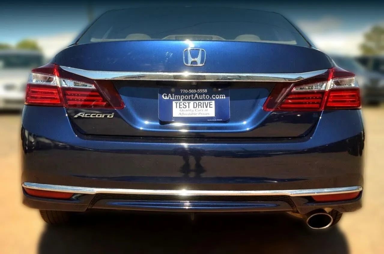 Used 2017 Honda Accord LX image 8