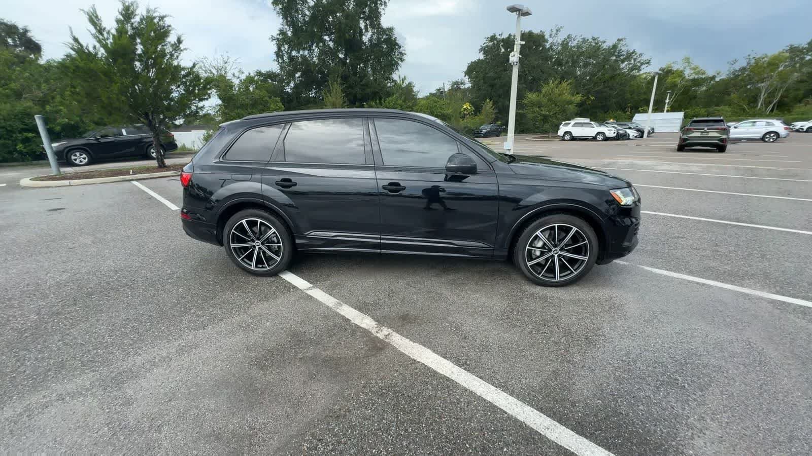 Used 2021 Audi Q7 3.0T Prestige w/ Prestige Package AWD/4WD image 9