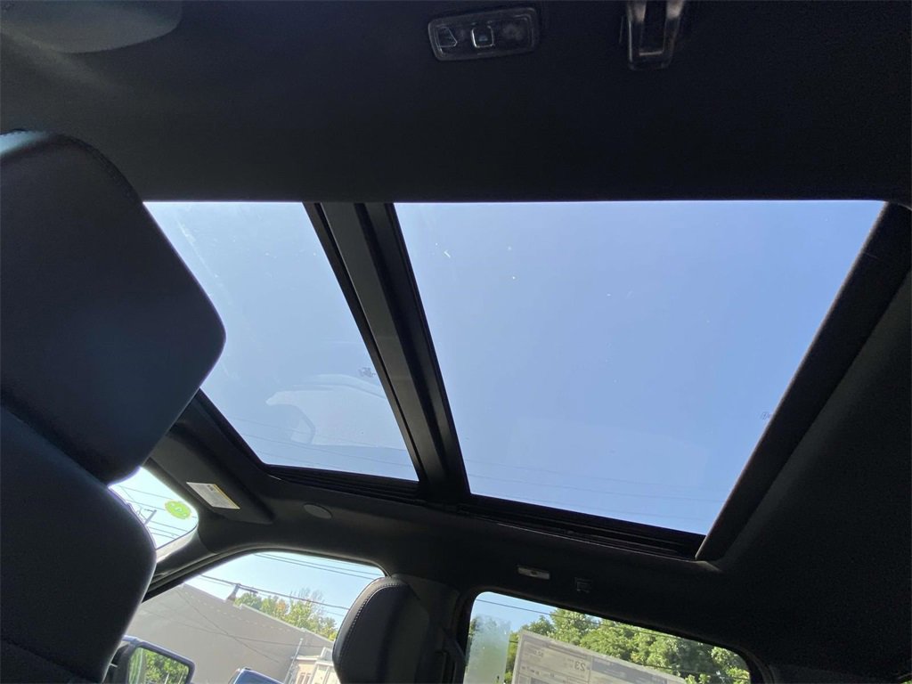 New 2025 Ford F150 Platinum w/ Equipment Group 702A High image 14