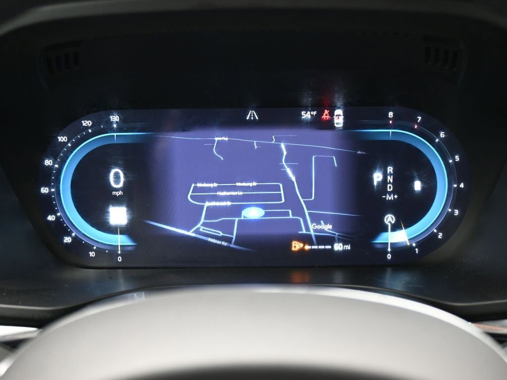 Used 2024 Volvo XC60 B5 Plus AWD/4WD image 22