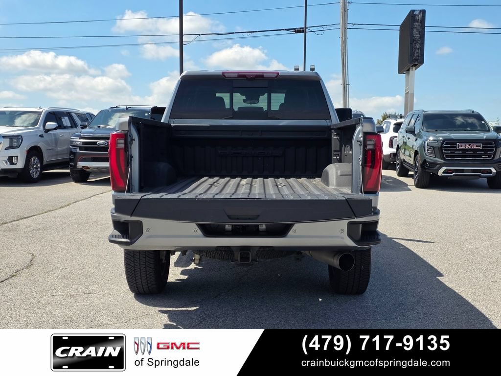 Used 2024 GMC Sierra 2500 Denali w/ Technology Package AWD/4WD image 7