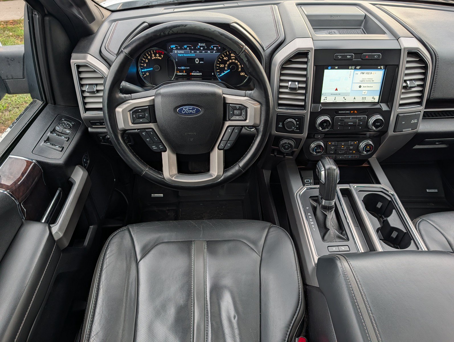 Used 2017 Ford F150 Platinum w/ Equipment Group 701A Luxury AWD/4WD image 18