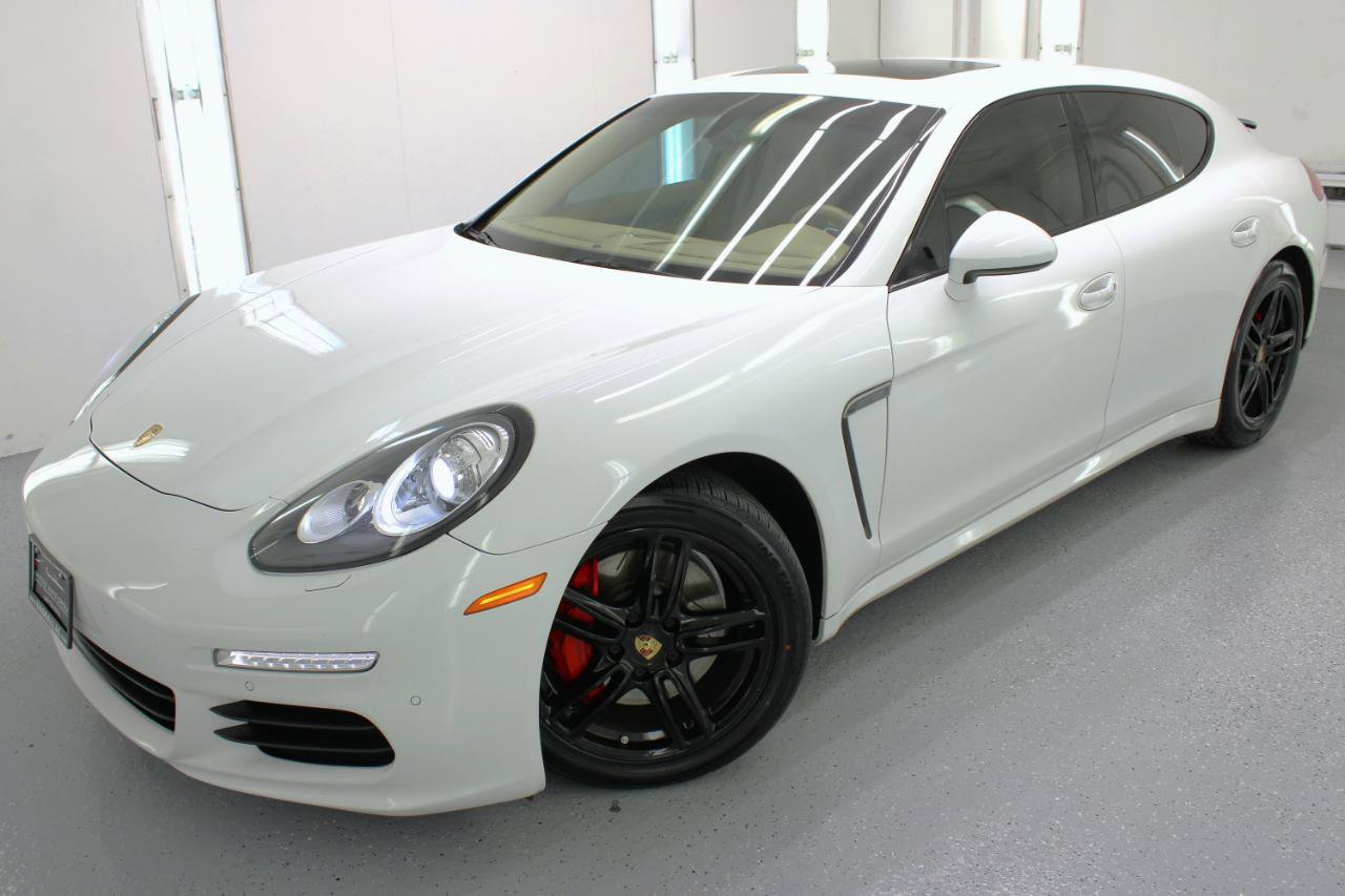 Used 2016 Porsche Panamera Edition image 29