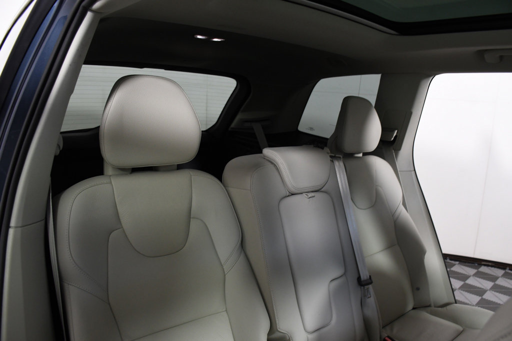 Used 2023 Volvo XC90 B5 Plus w/ Protection Package AWD/4WD image 23