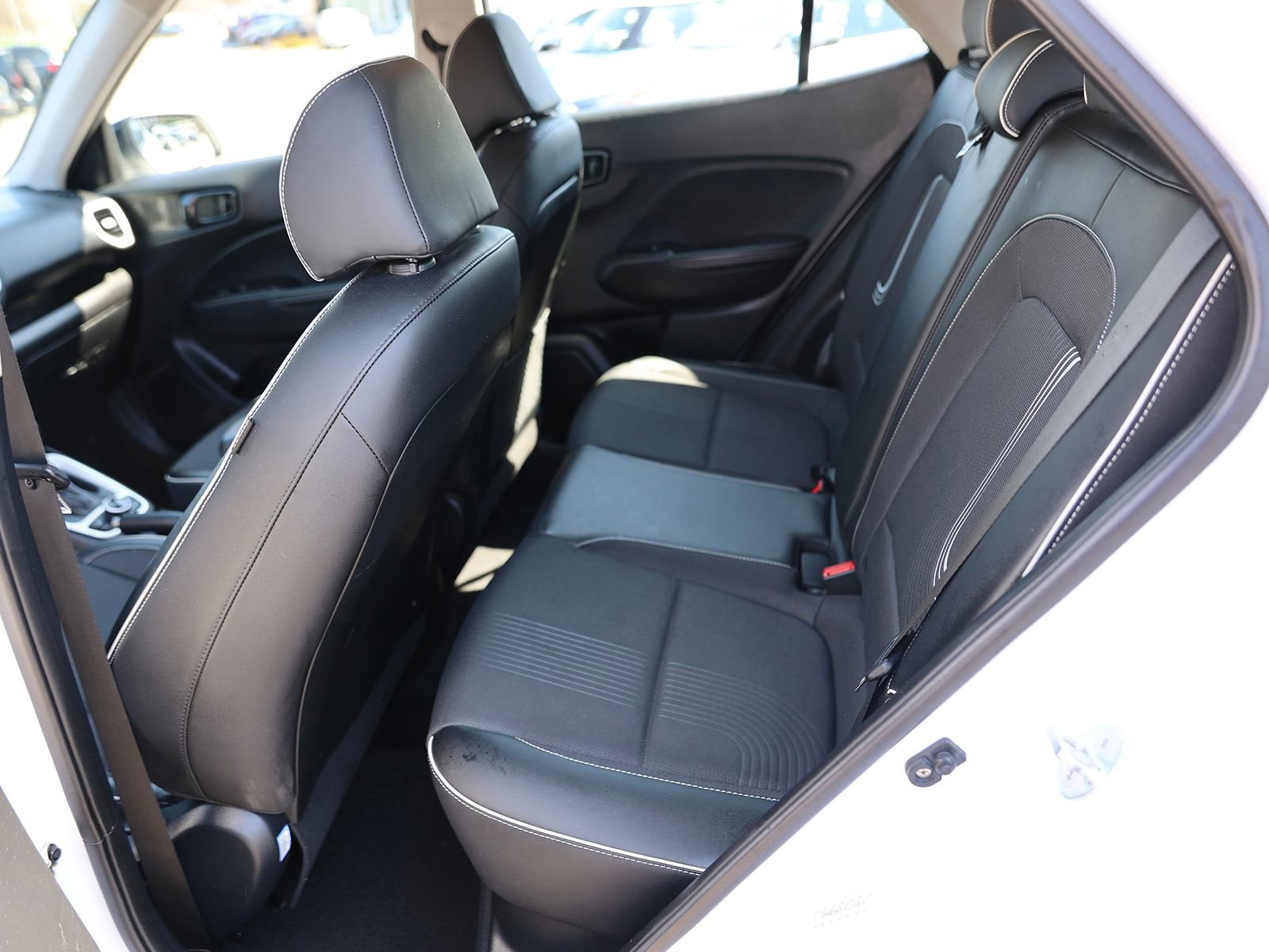 Certified 2023 Hyundai Venue Limited image 18