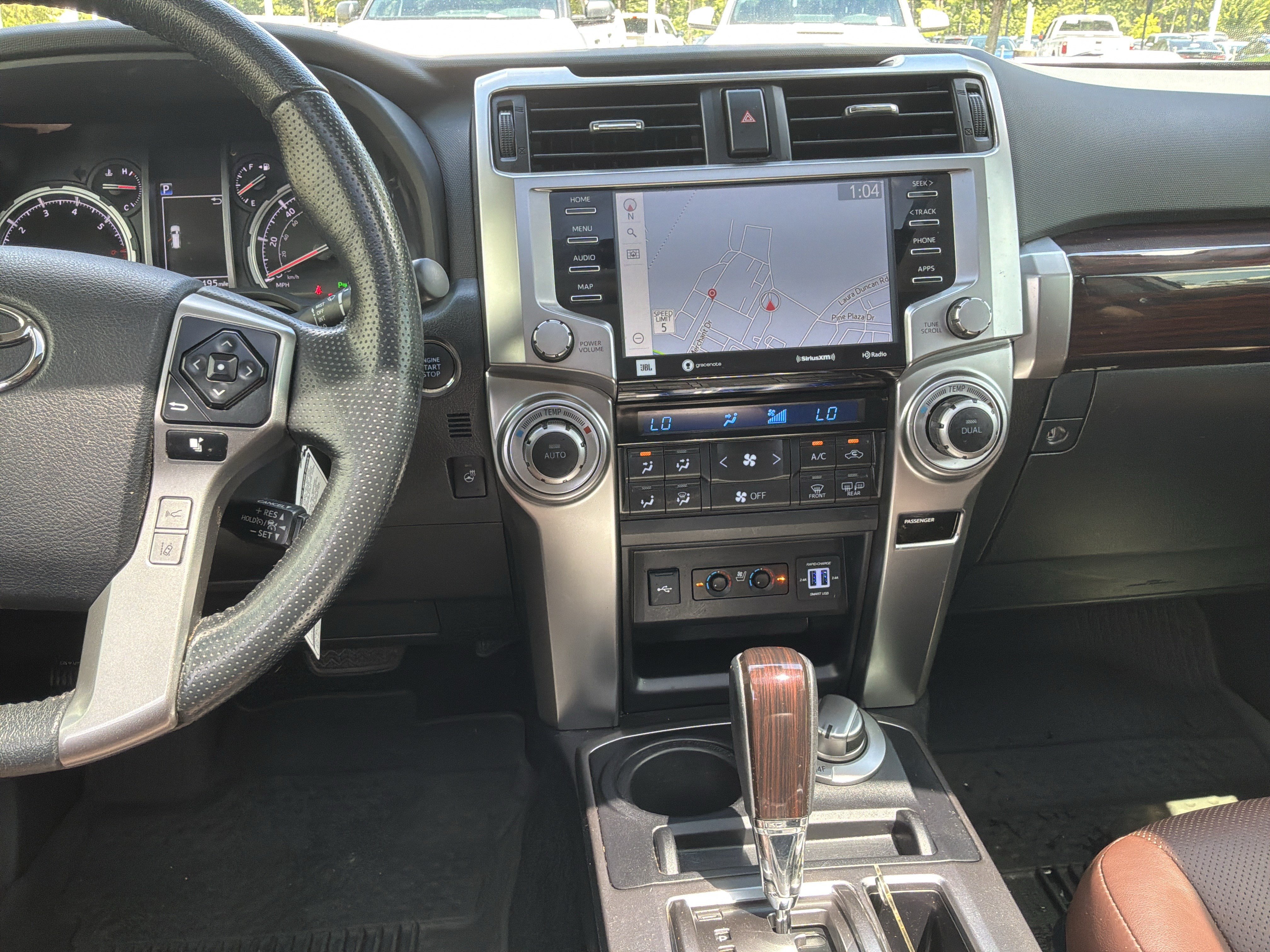 Used 2024 Toyota 4Runner Limited AWD/4WD image 30