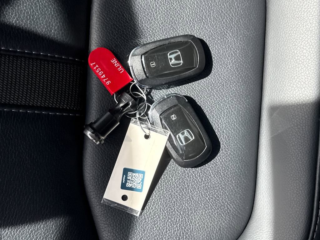 Certified 2025 Honda Pilot EX-L image 32