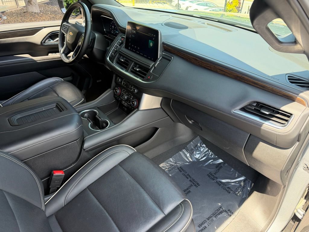 Used 2024 Chevrolet Tahoe Premier AWD/4WD image 34