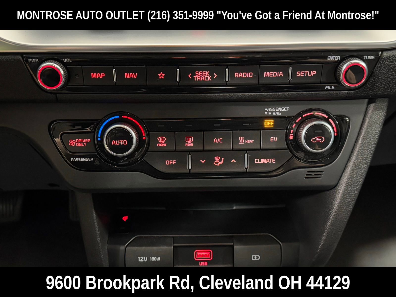 Used 2022 Kia Niro EX w/ Cold Weather Package image 26