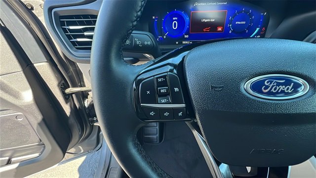 Used 2022 Ford Escape SEL w/ Technology Package image 27