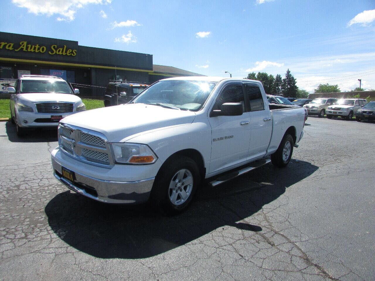 Used 2011 RAM 1500 Classic SLT image 1
