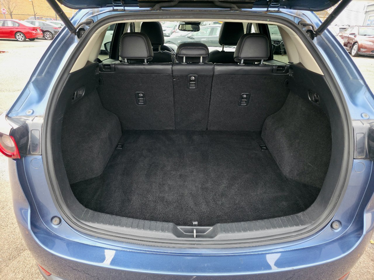 Used 2017 MAZDA CX-5 Grand Touring w/ Premium Package image 18