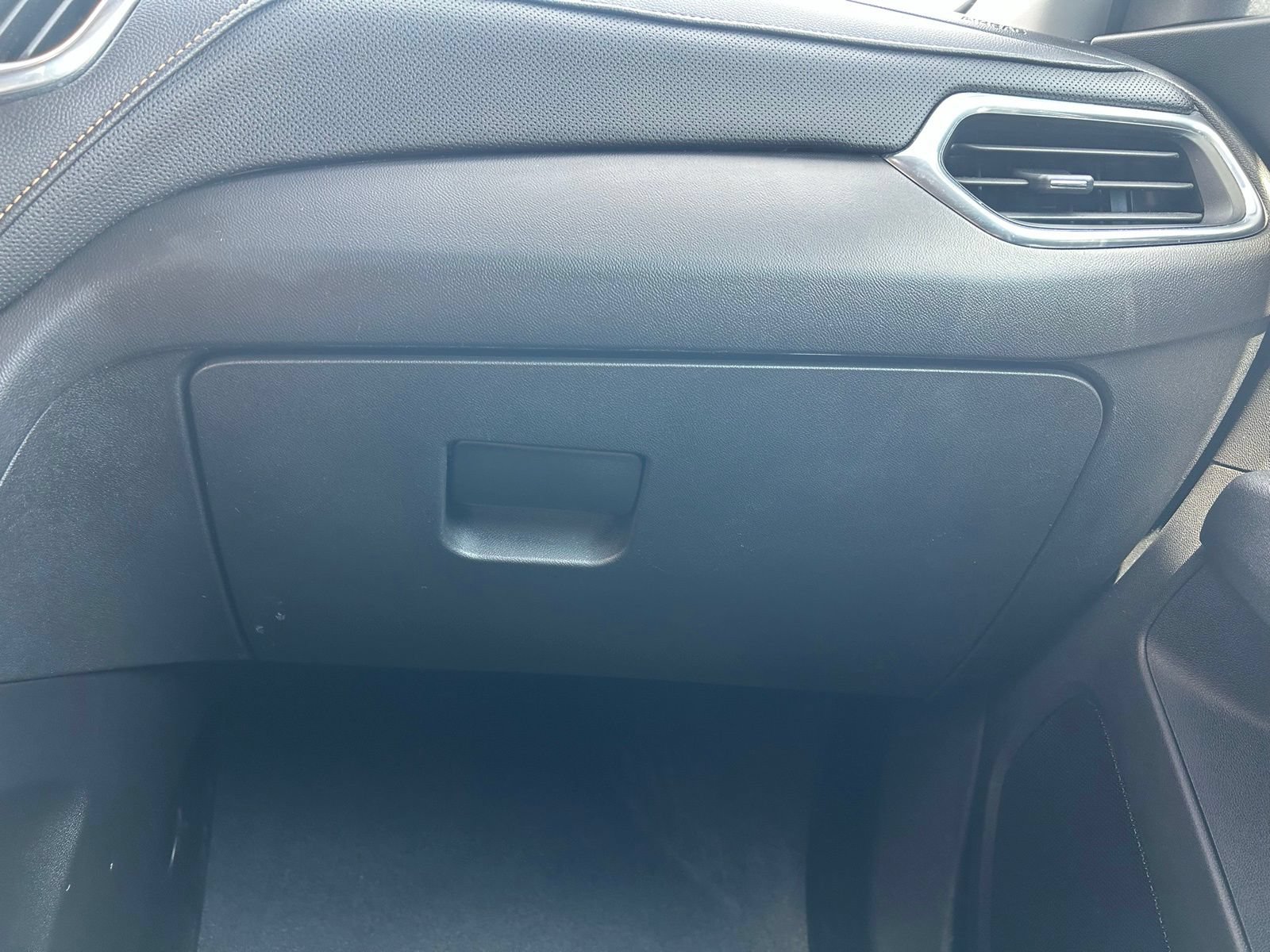 Used 2020 Chevrolet Equinox Premier AWD/4WD image 24