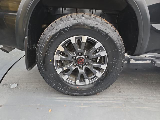 Used 2024 Nissan Titan PRO-4X w/ Pro-4x Convenience Package image 20
