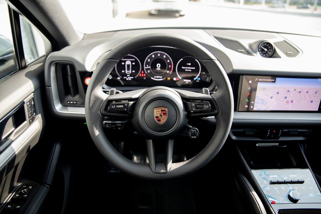 New 2026 Porsche Cayenne image 22