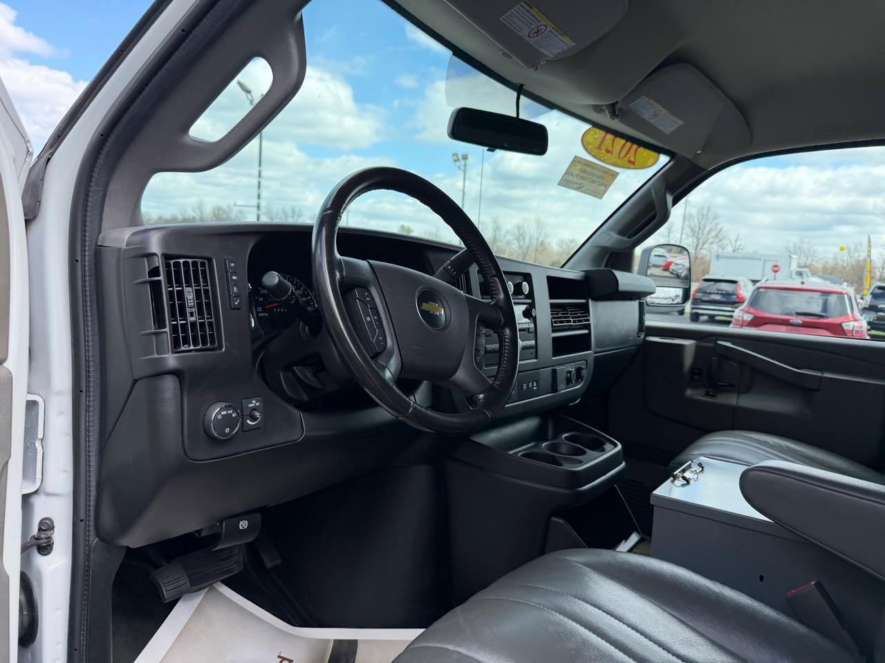 Used 2021 Chevrolet Express 2500 w/ Communications Package image 14