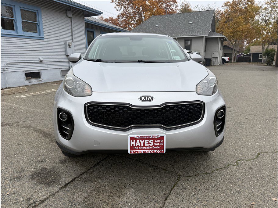 Used 2018 Kia Sportage LX image 2