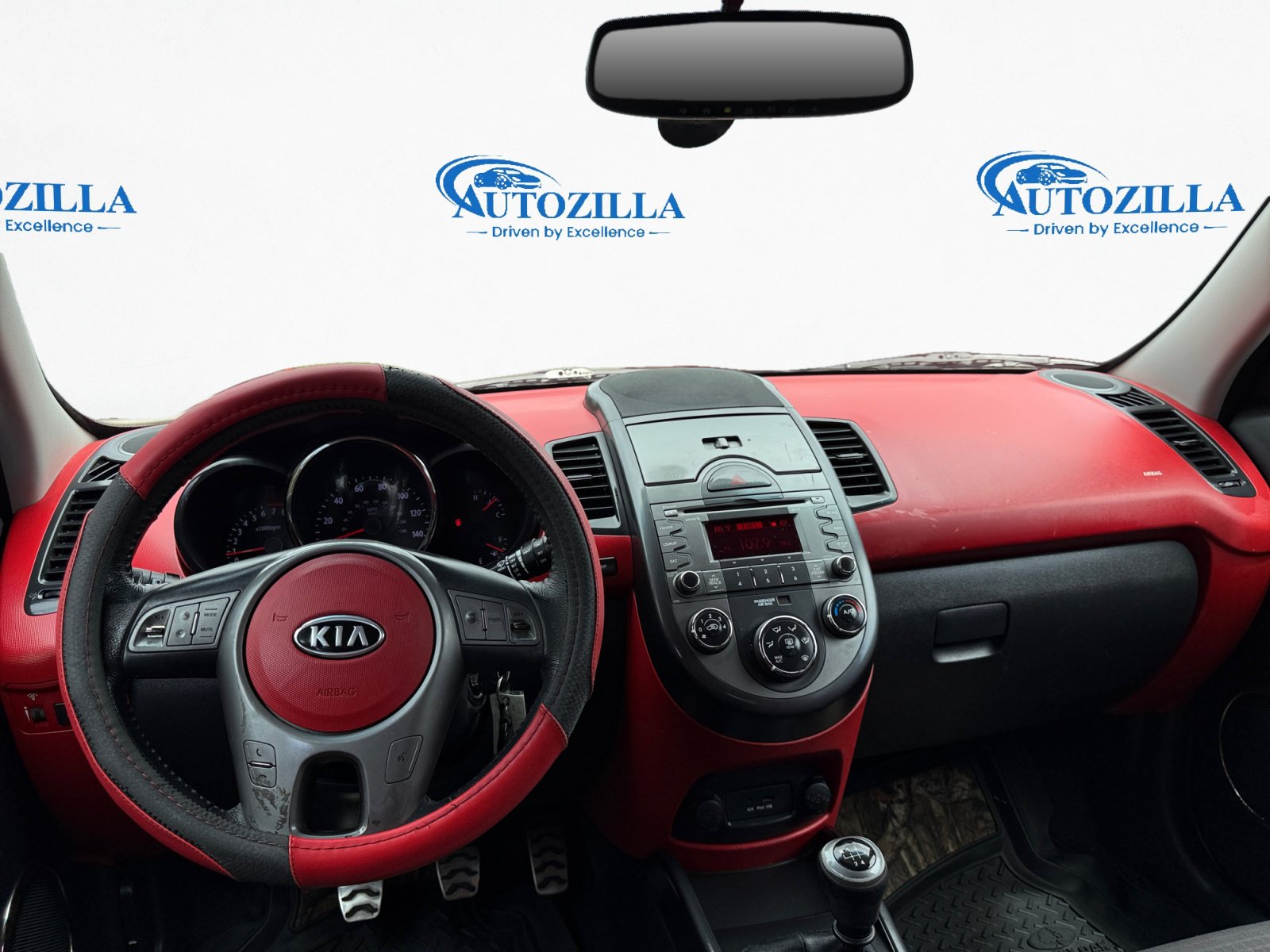 Used 2010 Kia Soul Sport FWD image 9