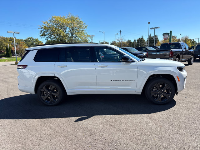 New 2027 Jeep Grand Cherokee L Limited AWD/4WD image 28