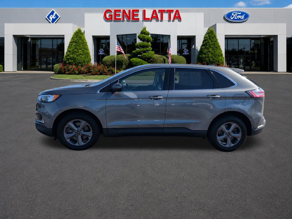 Certified 2024 Ford Edge SEL w/ Convenience Package AWD/4WD image 4