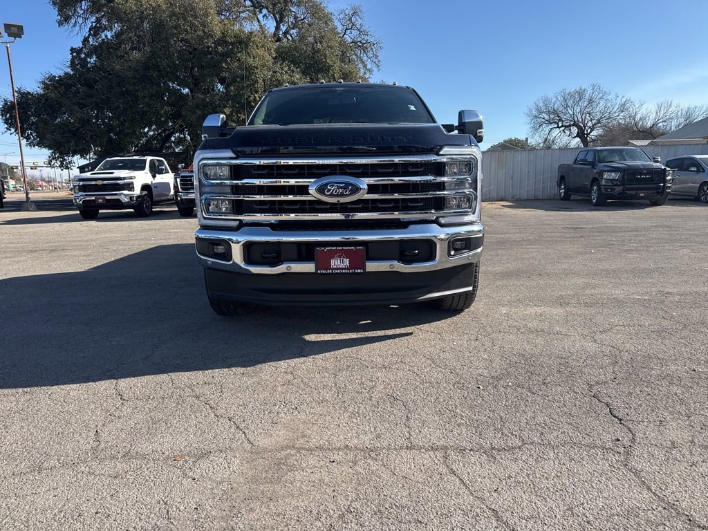 Used 2025 Ford F350 King Ranch w/ Chrome Package image 2