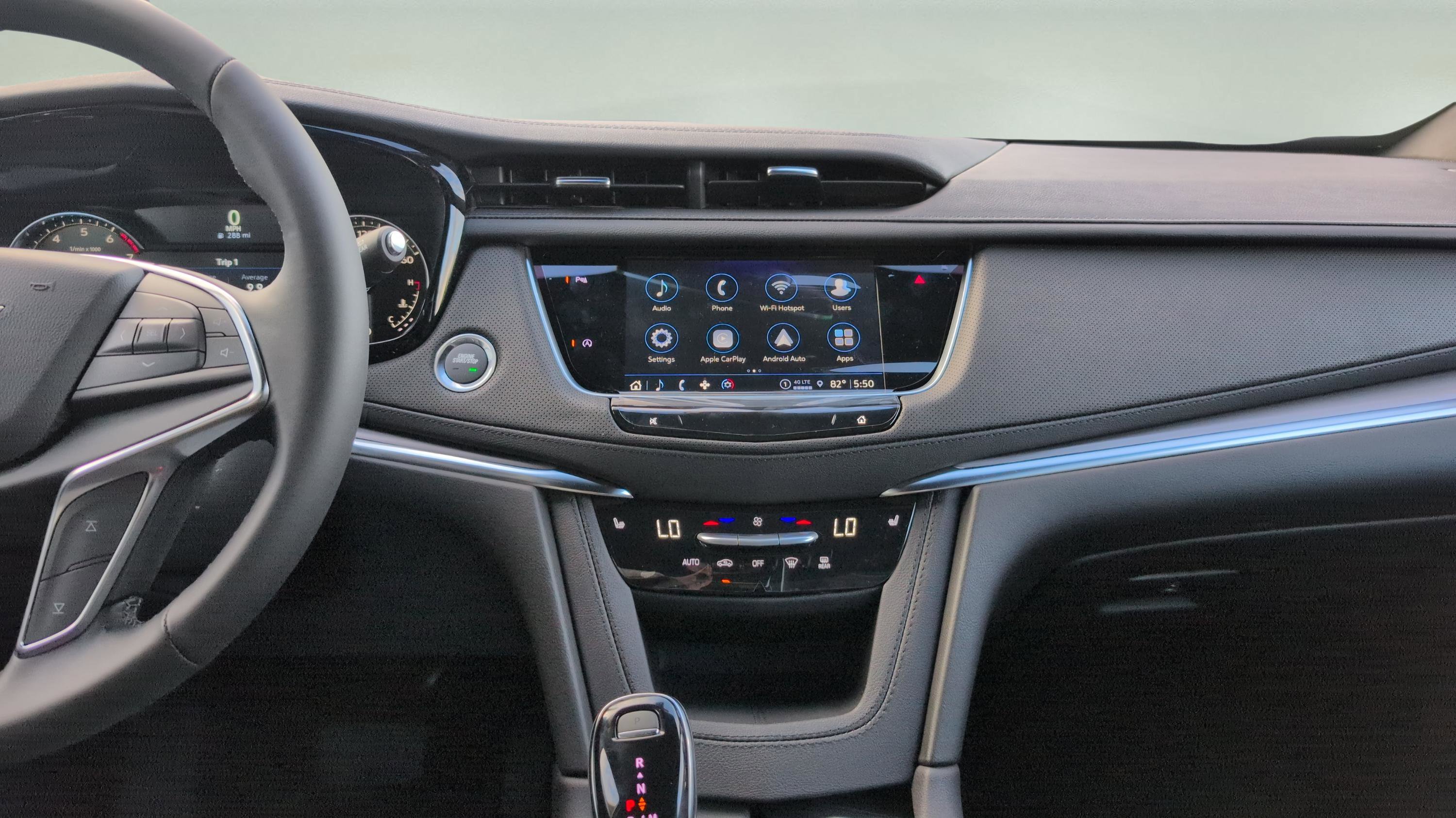 New 2025 Cadillac XT5 Luxury image 10