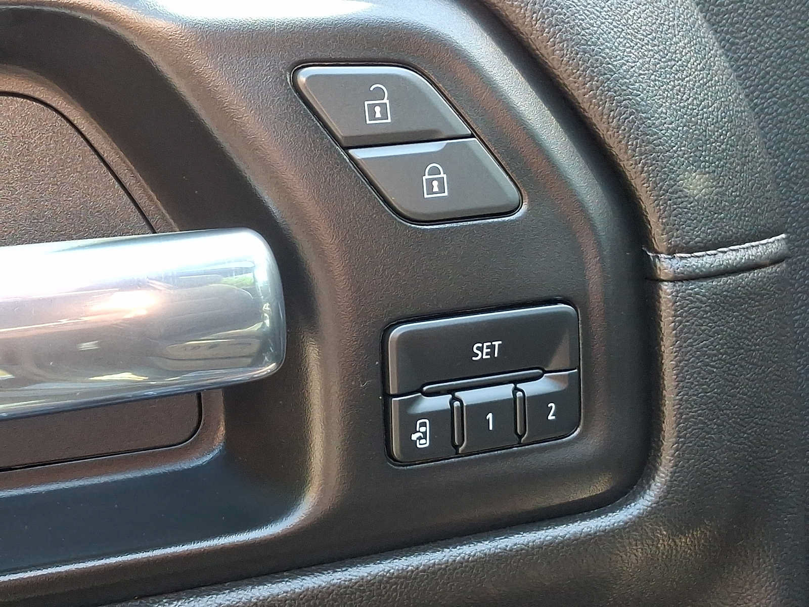 Used 2022 GMC Sierra 1500 Denali w/ Denali Reserve Package AWD/4WD image 31