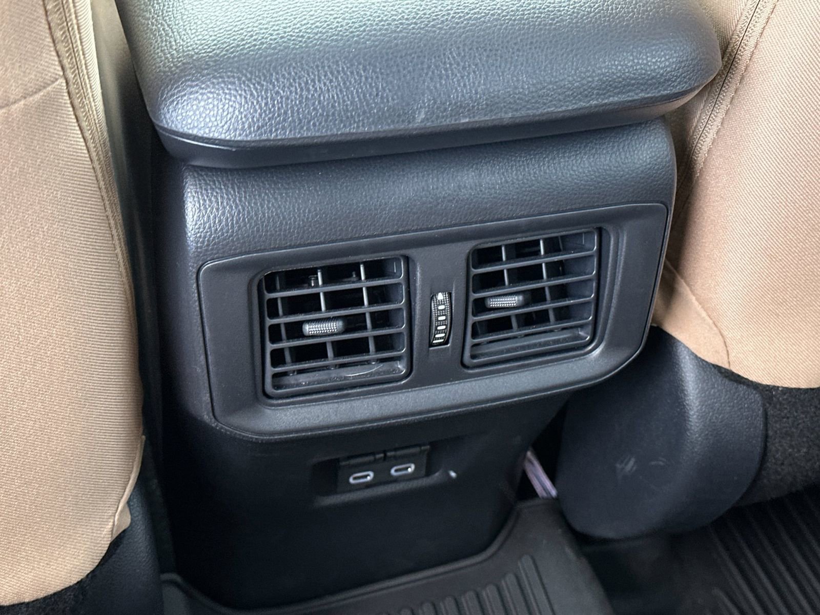 Used 2025 Toyota RAV4 XLE w/ Convenience Package AWD/4WD image 13