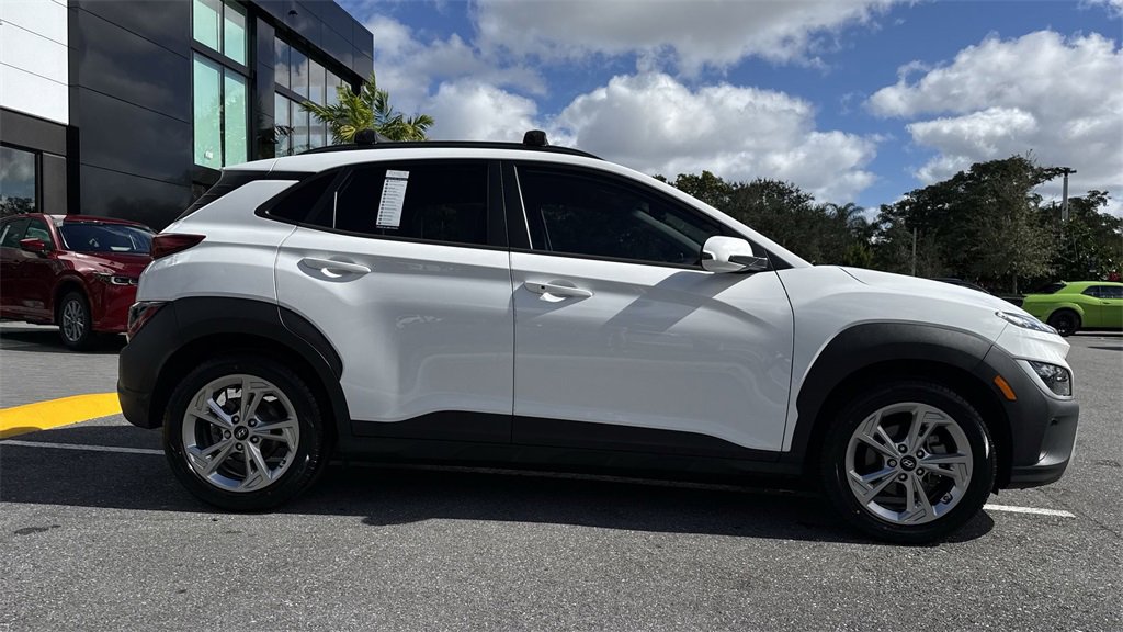 Used 2022 Hyundai Kona SEL image 24