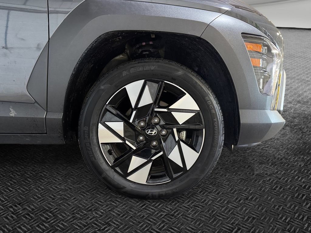 Used 2024 Hyundai Kona SEL AWD/4WD image 11