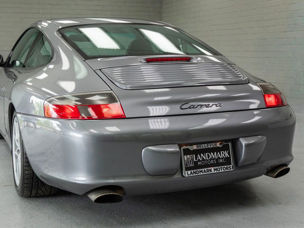 Used 2003 Porsche 911 Carrera RWD image 37