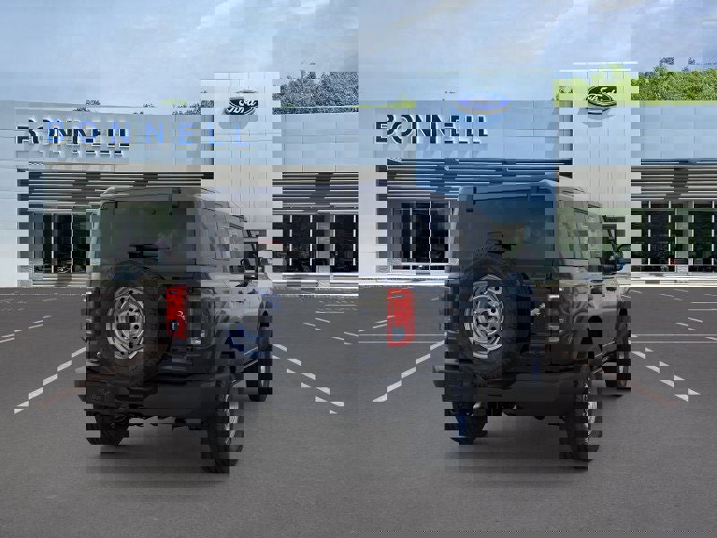 New 2025 Ford Bronco 4-Door image 8