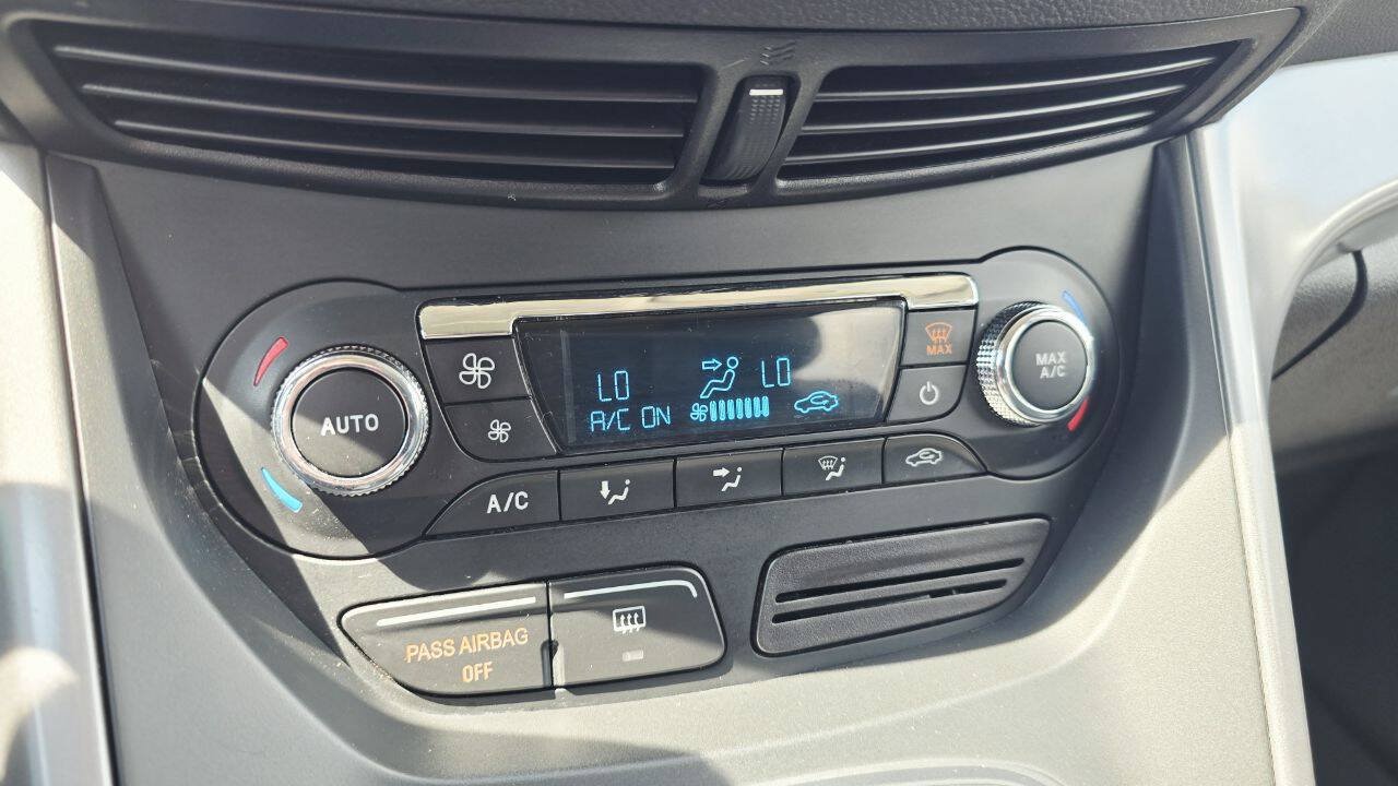Used 2016 Ford Escape SE w/ SE Chrome Package AWD/4WD image 20