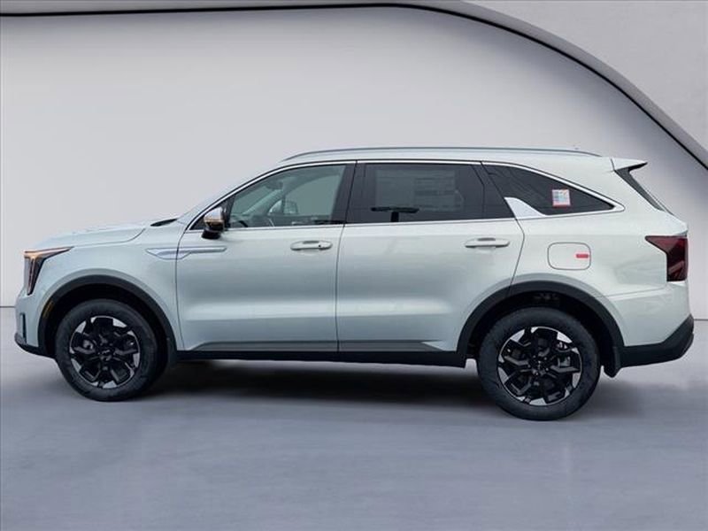 New 2026 Kia Sorento S image 2