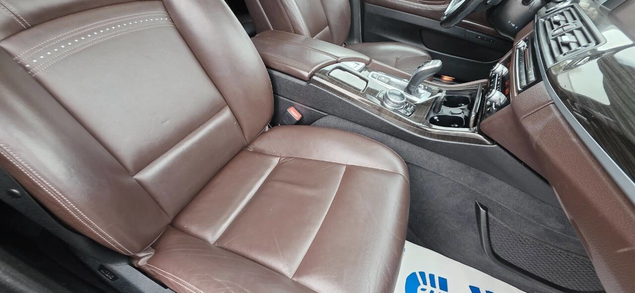 Used 2015 BMW 535i Sedan image 39
