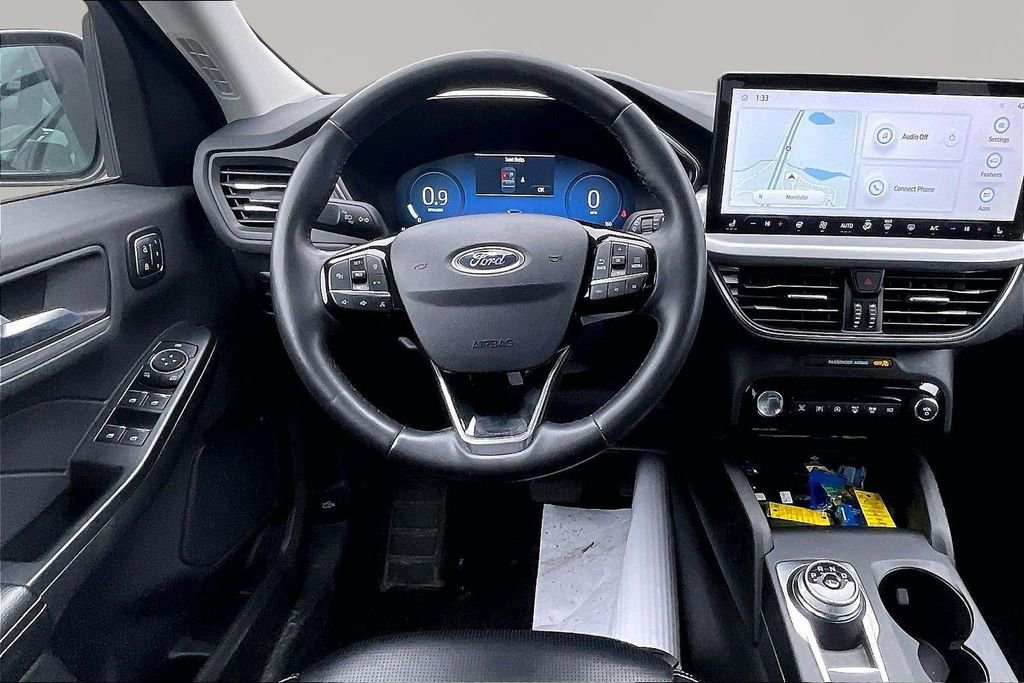 Used 2024 Ford Escape Platinum image 10