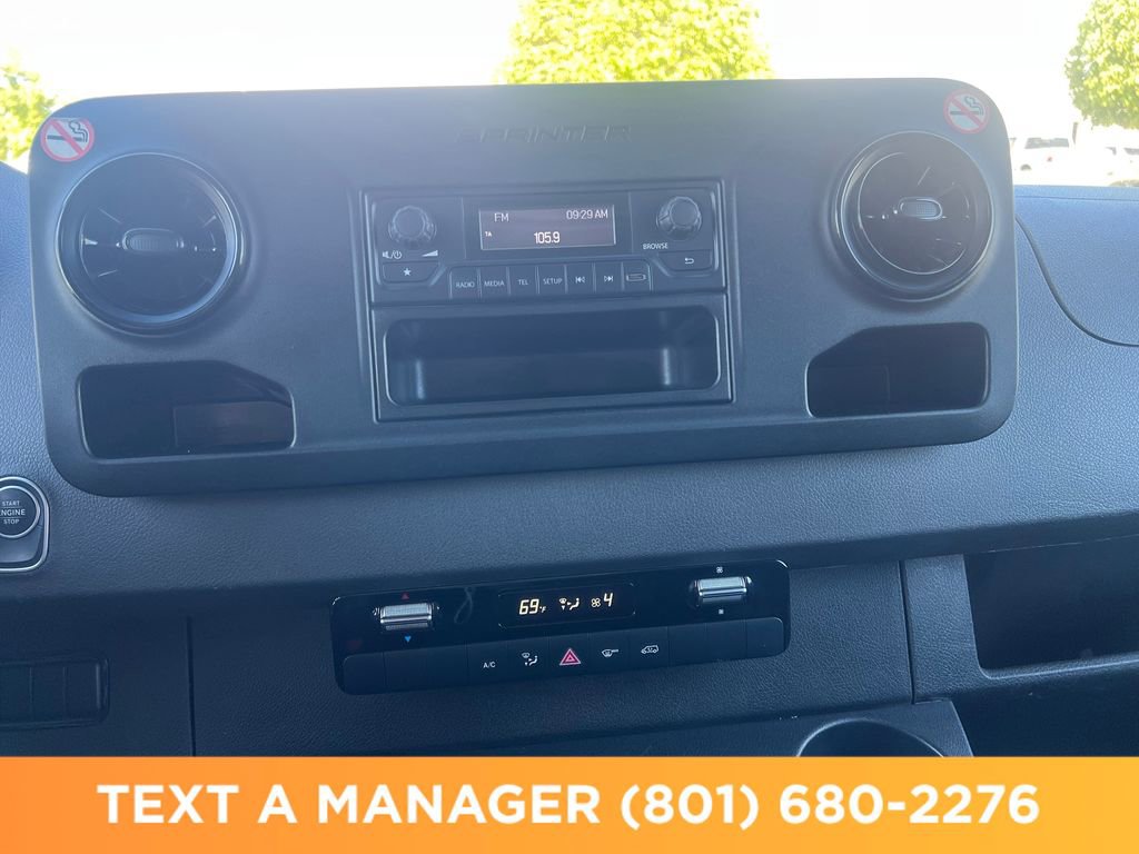 Used 2025 Mercedes-Benz Sprinter 2500 image 19