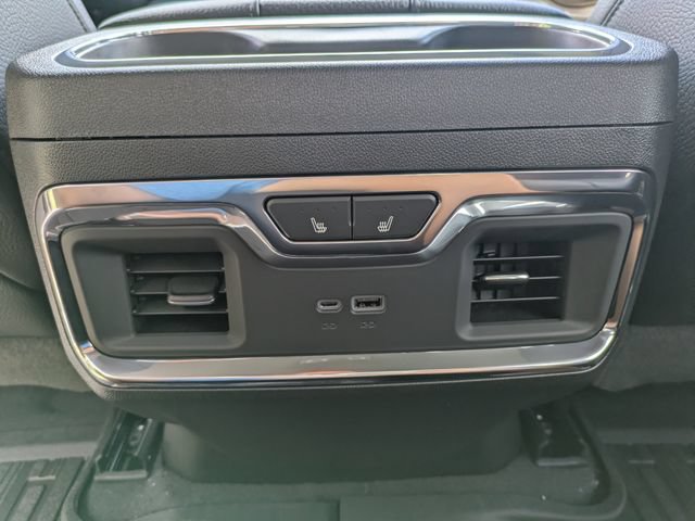 New 2026 GMC Sierra 2500 Denali w/ Denali Reserve Package AWD/4WD image 15