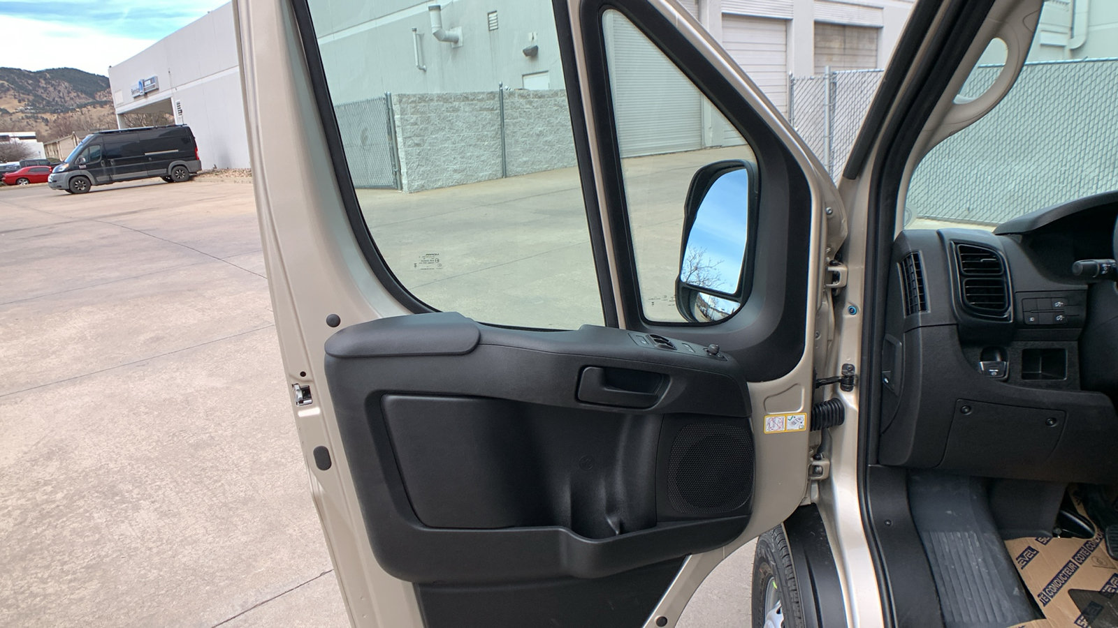 New 2026 RAM ProMaster 2500 w/ Premium Convenience Group FWD image 11