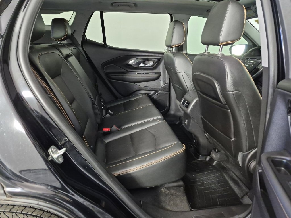Certified 2022 GMC Terrain AT4 w/ Infotainment Package II AWD/4WD image 37