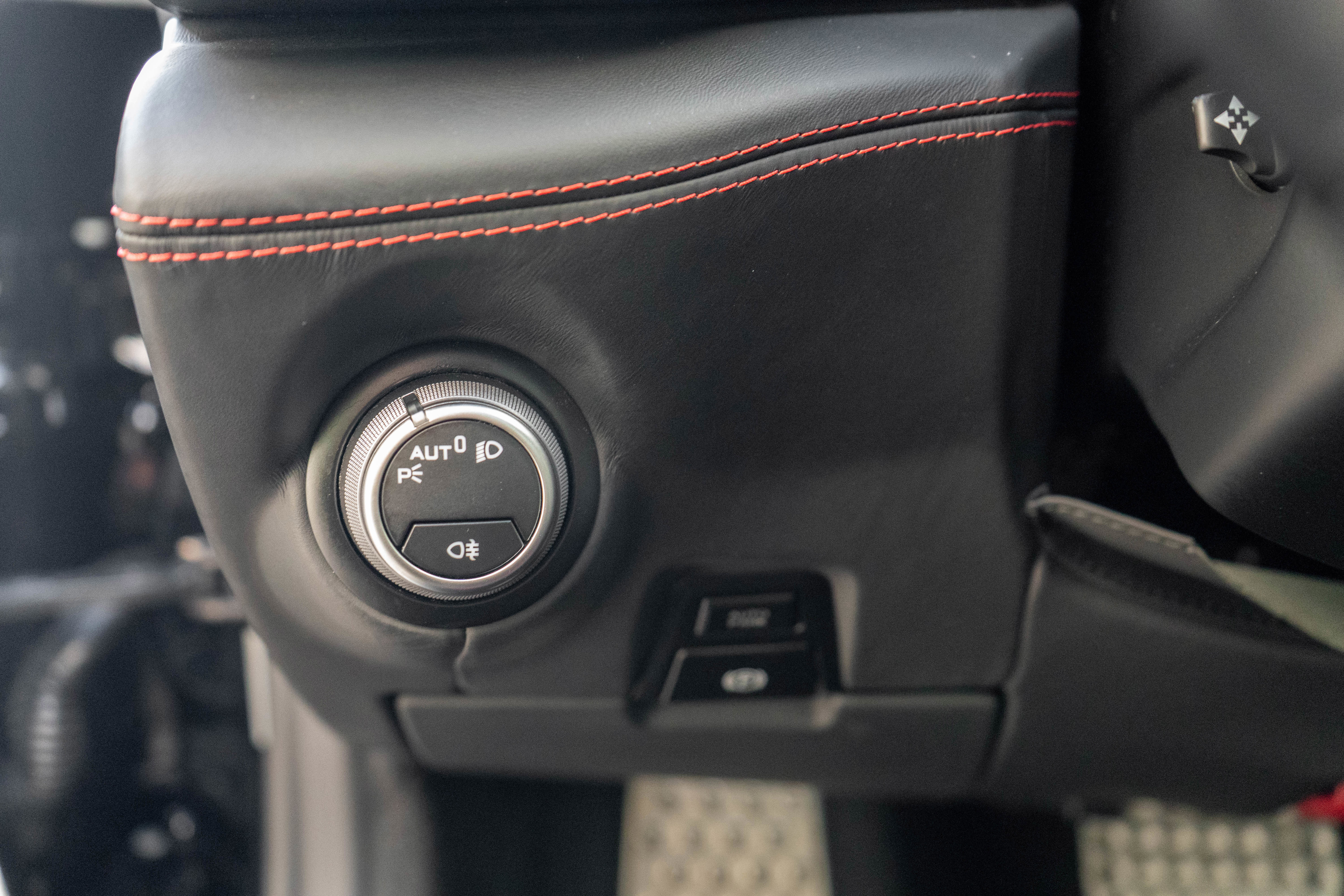 Used 2018 Ferrari GTC4Lusso T RWD image 16