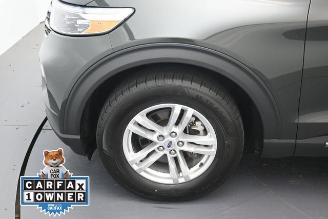 Used 2023 Ford Explorer XLT w/ Equipment Group 202A AWD/4WD image 12
