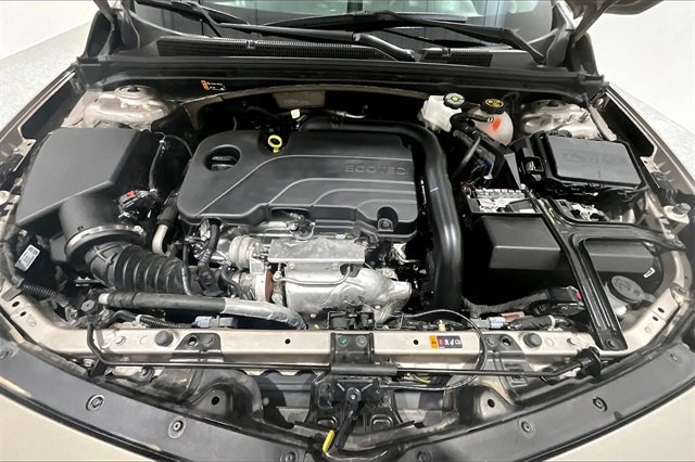 Used 2023 Chevrolet Malibu LT image 31