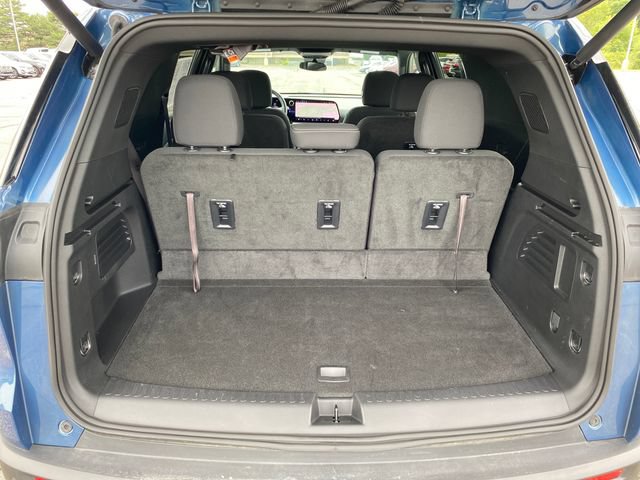 Certified 2024 Chevrolet Traverse LT w/ LPO, Floor Liner Package FWD image 21