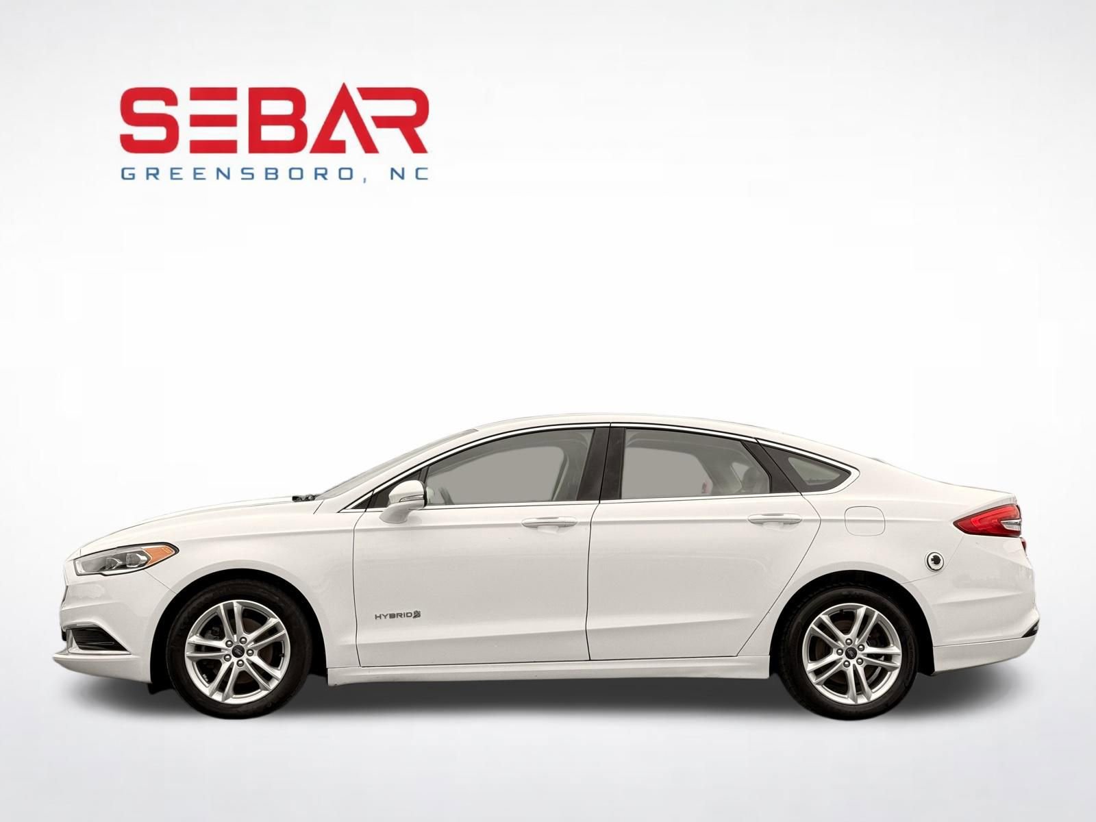 Used 2018 Ford Fusion SE w/ Equipment Group 602A FWD image 10